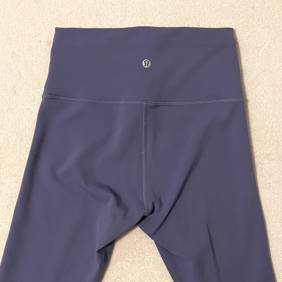Lululemon Align High Rise Washed Denim Leggings. Like New Sz. 6 Long - Picture 2 of 10